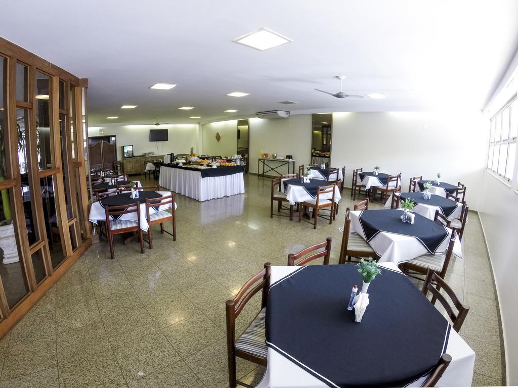 America Palace Hotel Uberlândia Eksteriør billede