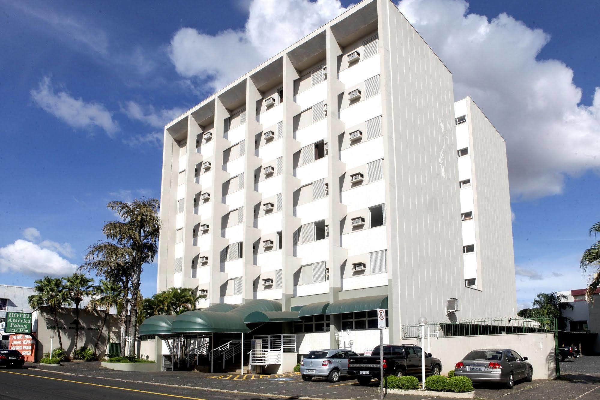 America Palace Hotel Uberlândia Eksteriør billede